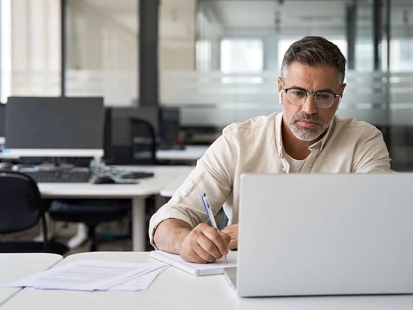 Accounting & Bookkeeping Services For Small Businesses 9 Man-reviews-bookkeeping-services-online