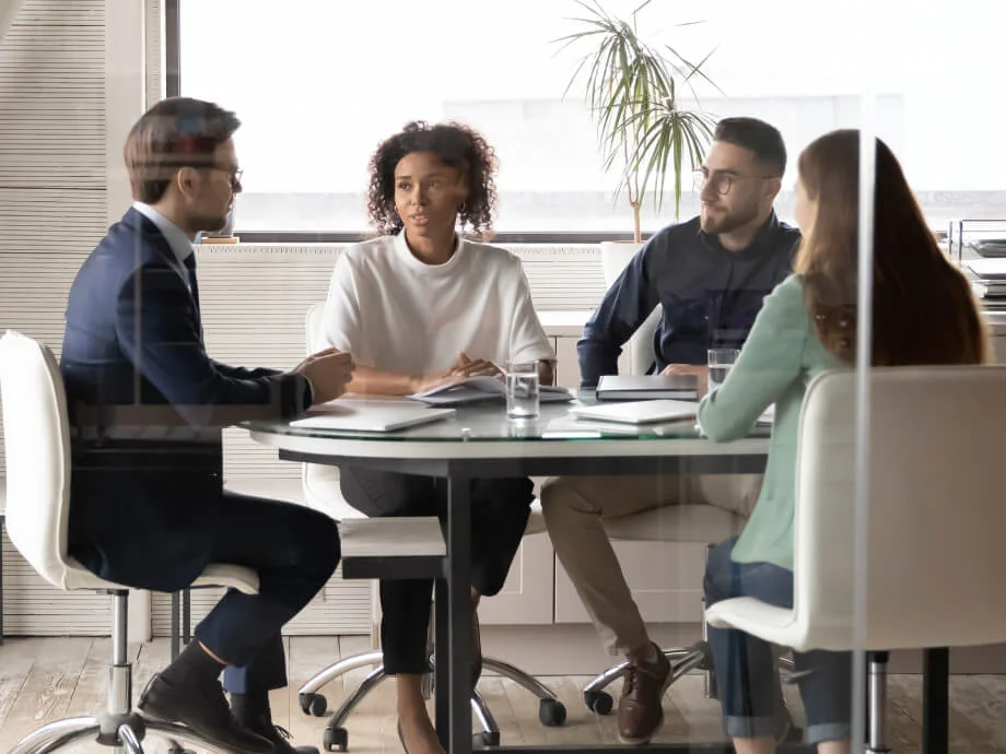 Tax & Finance Compliance Services | Paro.ai 22 Tax-team-discusses-staff-augmentation