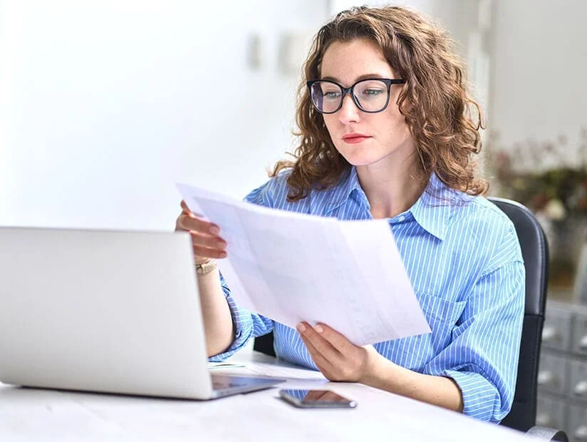 Internal Auditing & Assurance Accounting Services | Paro.ai 13 CPA-examines-balance-sheet